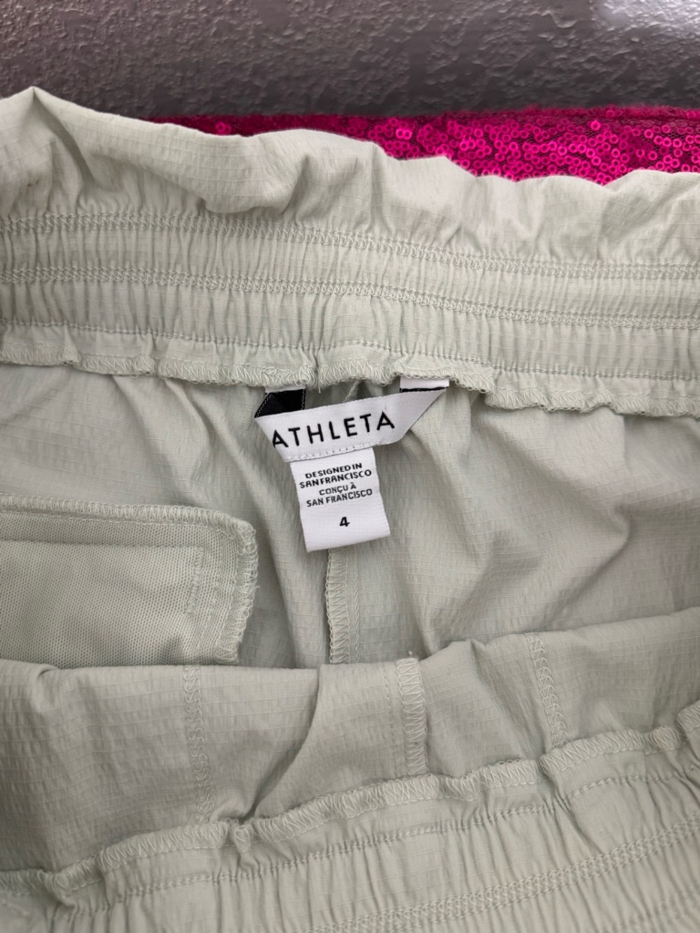 ATHLETA 💚 Trekkie High Rise Mint Green Parachute Pants (Women’s Size 4) - Picture 16 of 17